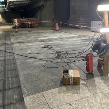 Metropolitana Torino – Stazione Collegno Centro – Fornitura e posa di pavimento in Luserna e Bianco Sardo