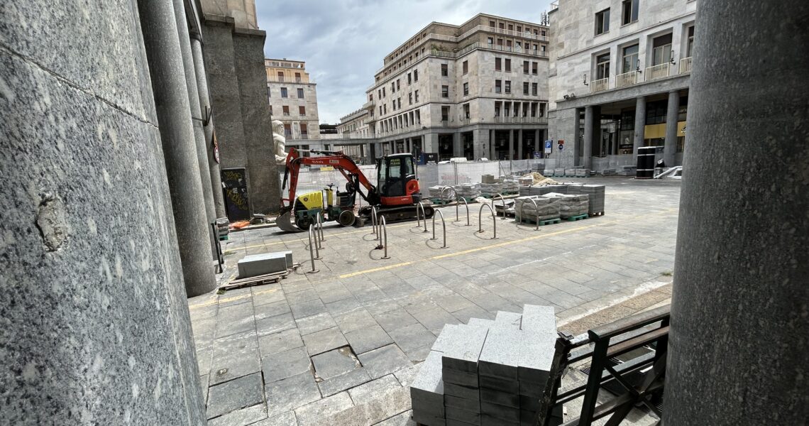 Torino – Via Roma e Piazza CLN – Pavimentazione in Diorite Piemonte