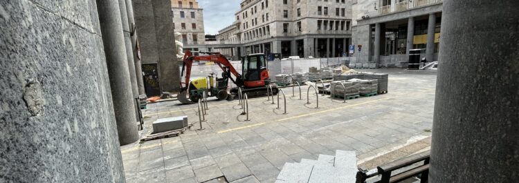 Torino – Via Roma e Piazza CLN – Pavimentazione in Diorite Piemonte