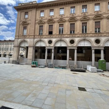 Torino – Via Roma – Pavimentazione in Diorite Piemonte