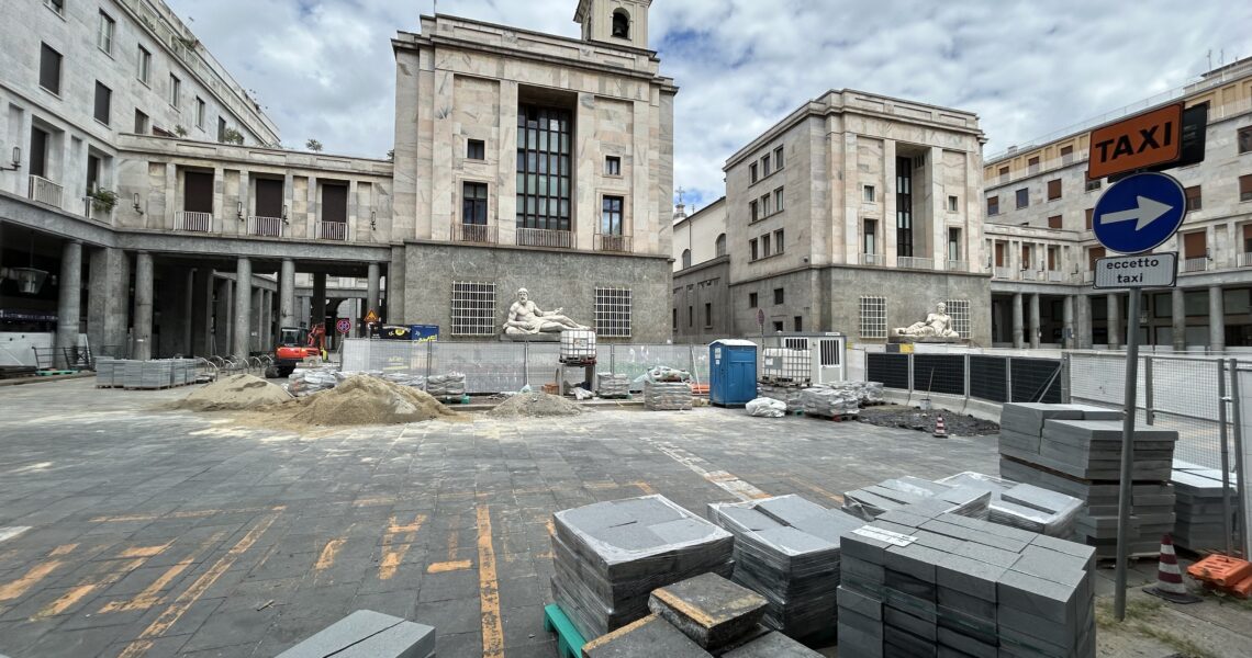 Torino – Via Roma / Piazza CLN – Pavimentazione in Diorite Piemonte