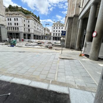 Torino – Via Roma / Piazza CLN – Pavimentazione in Diorite Piemonte