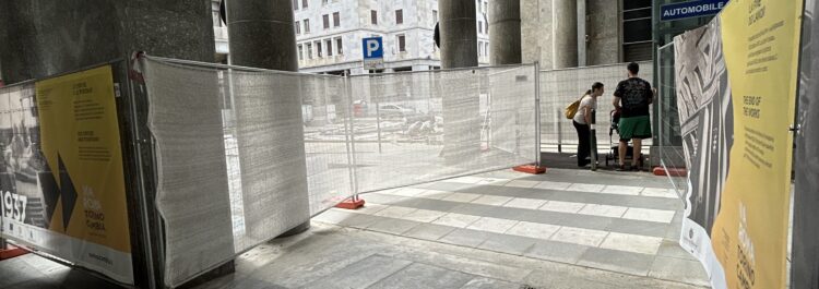 Torino – Via Roma/Piazza CLN – Pavimentazione in Diorite Piemonte e Bianco Carrara