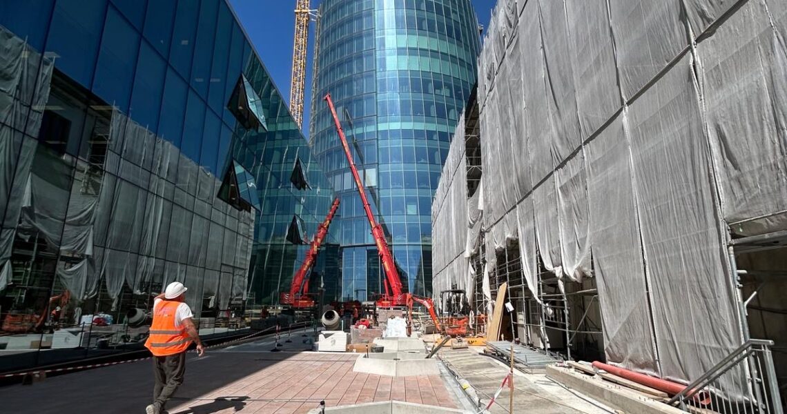 Torre Faro A2A Milano – Scalo di Porta Romana – Fornitura e posa